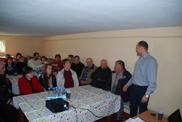 Meeting with Leitgiriai village community